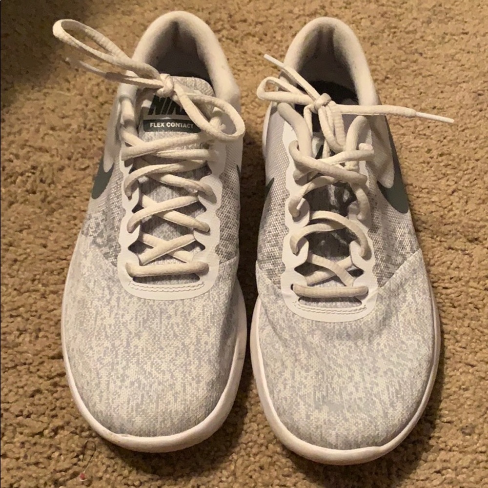 Nike flex contact shoe